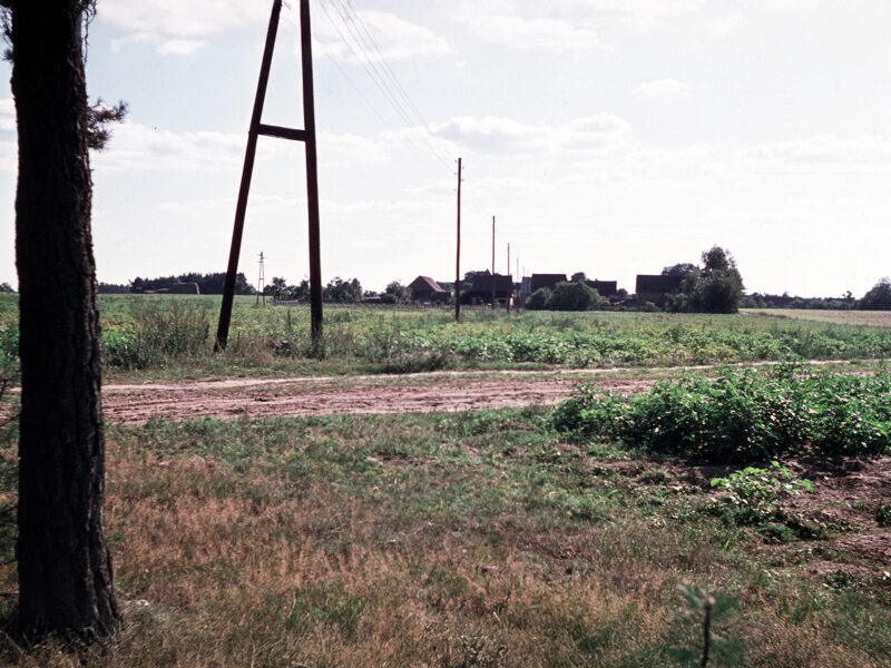 Zarenthin Ausbau 4 mit Blick in Richtung Zarenthin Ausbau 3